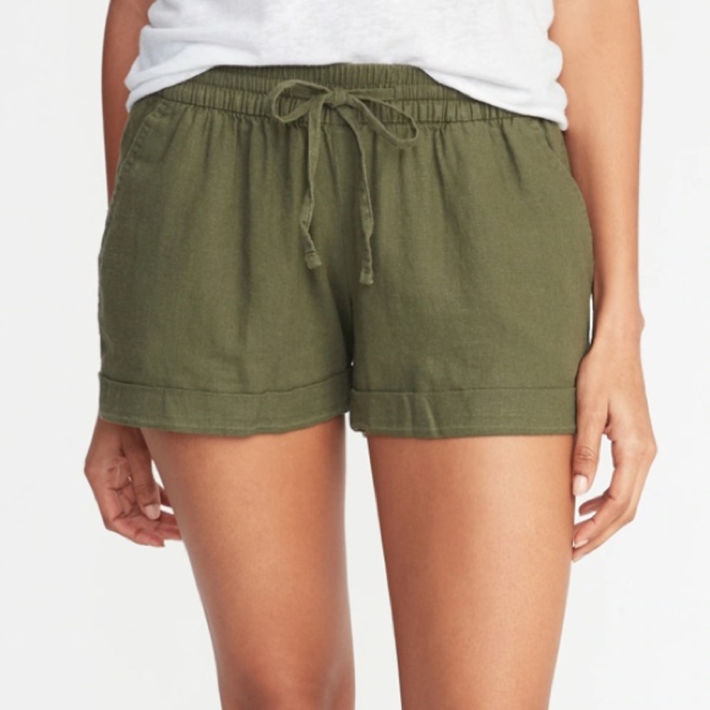 Old Navy Linen Hunter Green Mid Rise Shorts